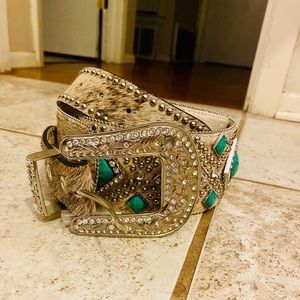 NWOT Gorgeous Western Belt